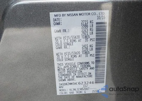 2017 Nissan Pathfinder Platinum z USA, uszkodzony, nr VIN 5N1DR2MM3HC623246
